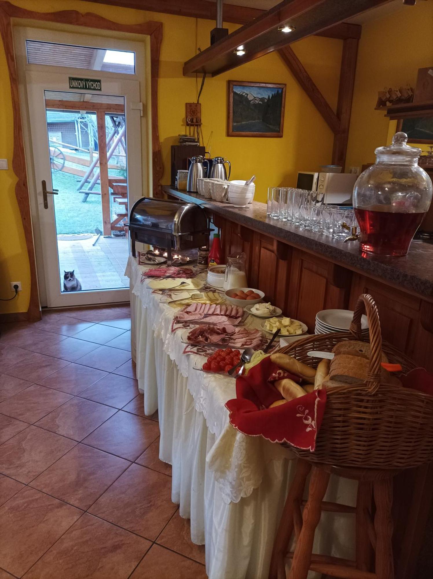 Hotel Pezion Limbovy Dvor Vrbov Esterno foto