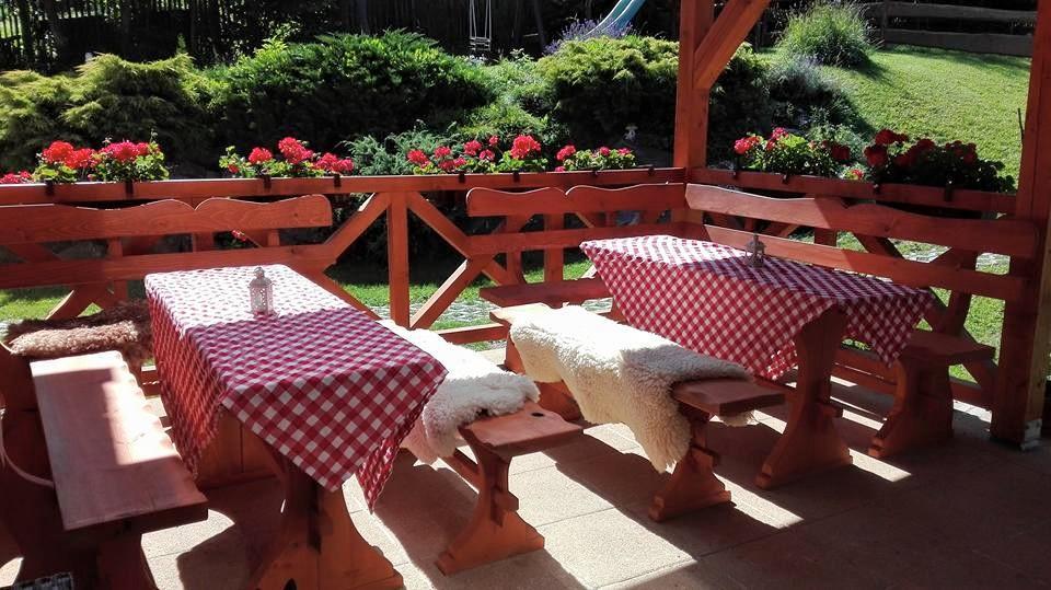 Hotel Pezion Limbovy Dvor Vrbov Esterno foto